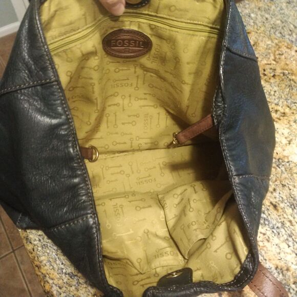 Fossil Black and Brown Pebble Leather Women's Tote Shoulder Bag - Picture 9 of 16